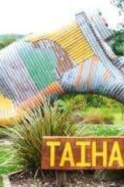 Gumboot Statue