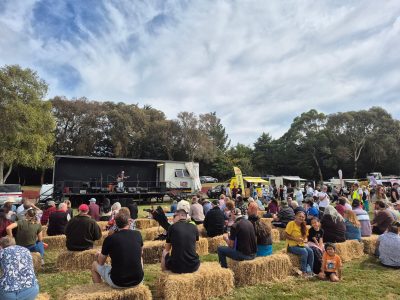 Marton harvest festival crowd
